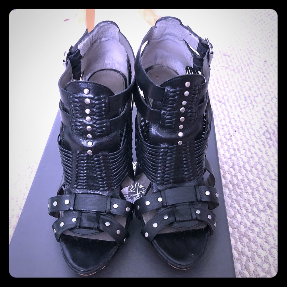 Vince Camuto black heels